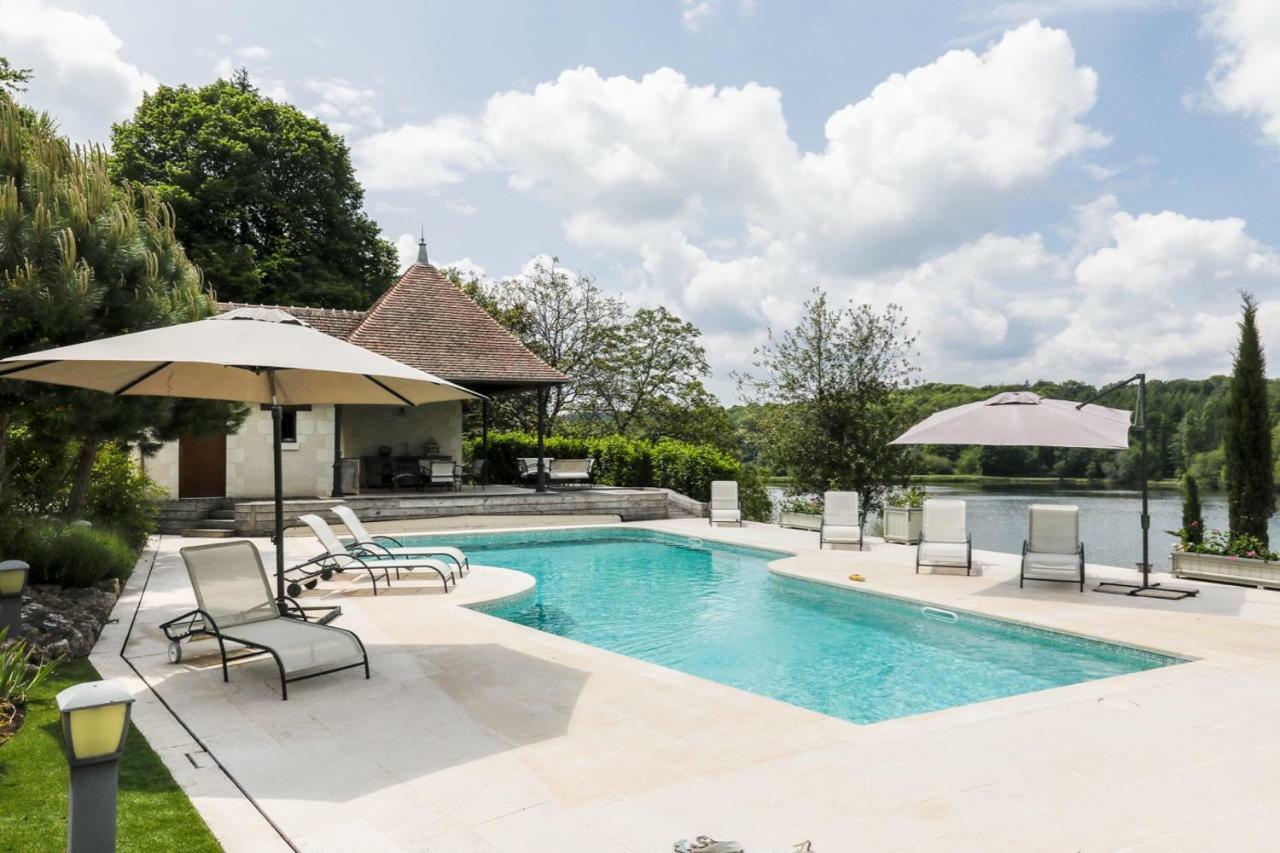 Maison d'hôtes La Caillère à Gizeux Extérieur photo